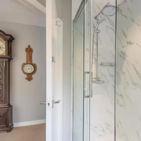 3 Bed In Sz528 Portinscale