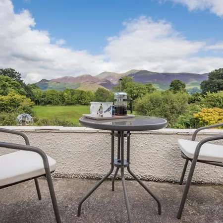 3 Bed In Sz528 Portinscale